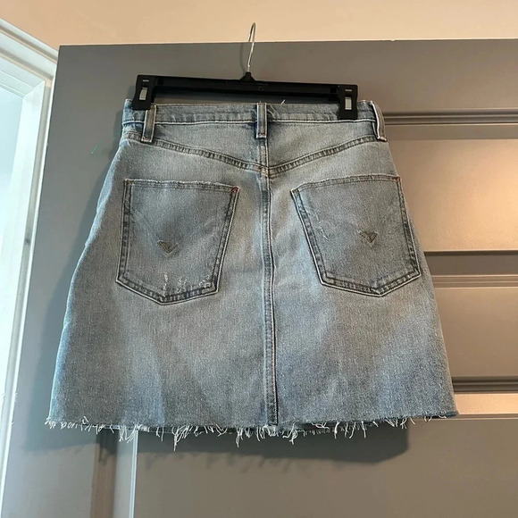 Hudson The Viper Skirt in Cirrus size 24 - Picture 5 of 5